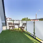 Stylowe Na Wybrzezu Niedaleko Plazy W Chlapowie By Renters *