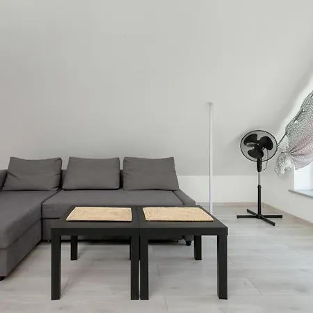 Stylowe Na Wybrzezu Niedaleko Plazy W Chlapowie By Renters Appartement Władysławowo