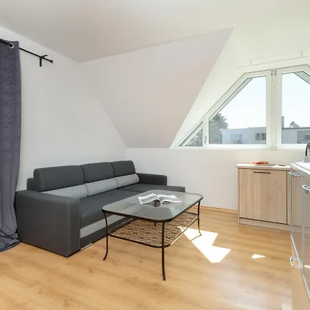 Stylowe Na Wybrzezu Niedaleko Plazy W Chlapowie By Renters Appartamento *