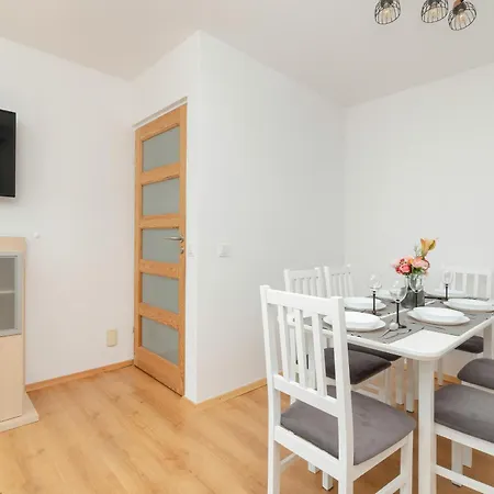 Stylowe Na Wybrzezu Niedaleko Plazy W Chlapowie By Renters Apartament *