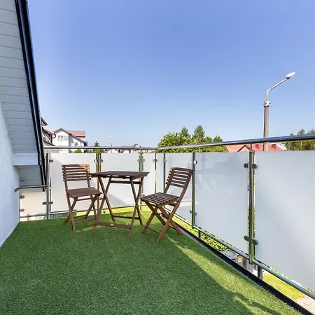 Stylowe Na Wybrzezu Niedaleko Plazy W Chlapowie By Renters *