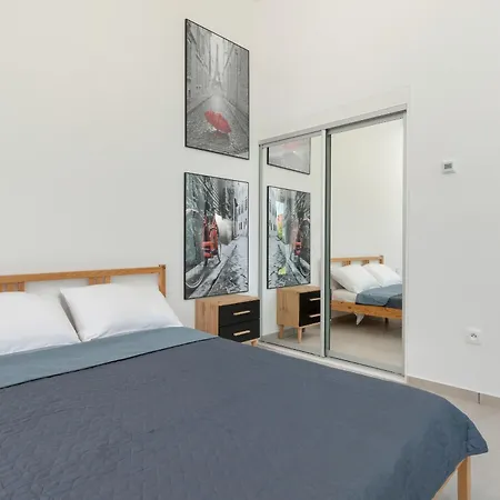 Stylowe Na Wybrzezu Niedaleko Plazy W Chlapowie By Renters