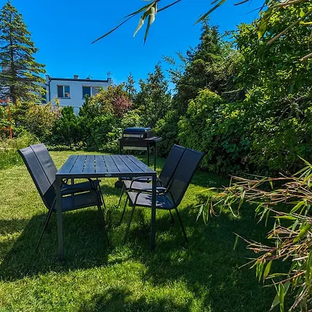 Appartement Stylowe Na Wybrzezu Niedaleko Plazy W Chlapowie By Renters *