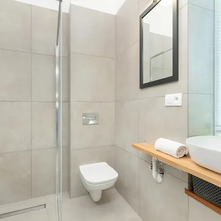 Stylowe Na Wybrzezu Niedaleko Plazy W Chlapowie By Renters