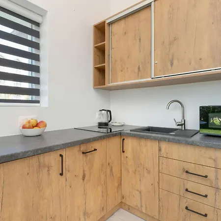 Apartament Stylowe Na Wybrzezu Niedaleko Plazy W Chlapowie By Renters *