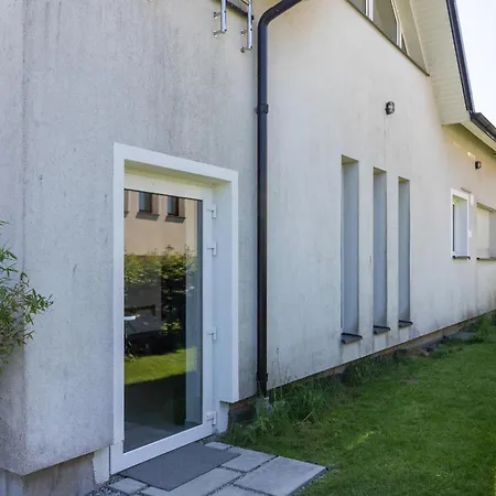 Stylowe Na Wybrzezu Niedaleko Plazy W Chlapowie By Renters Władysławowo