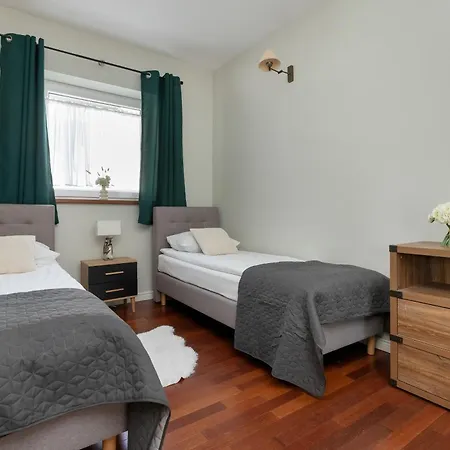 Stylowe Na Wybrzezu Niedaleko Plazy W Chlapowie By Renters * Władysławowo