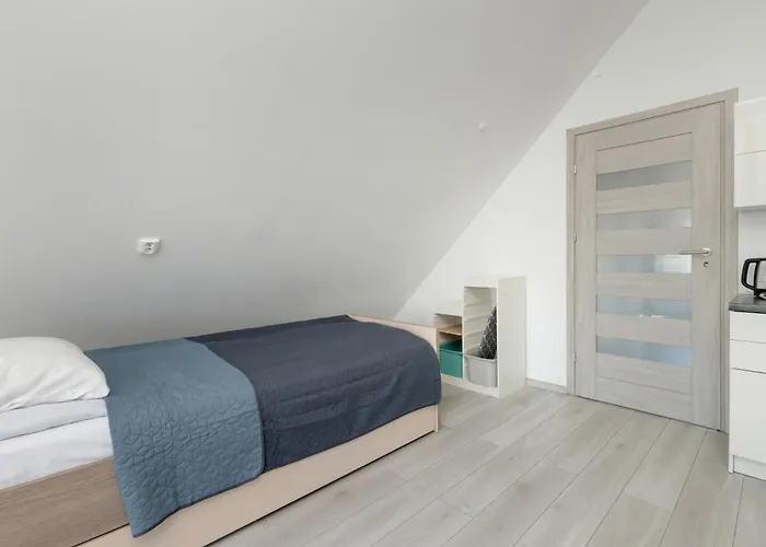 Stylowe Na Wybrzezu Niedaleko Plazy W Chlapowie By Renters *