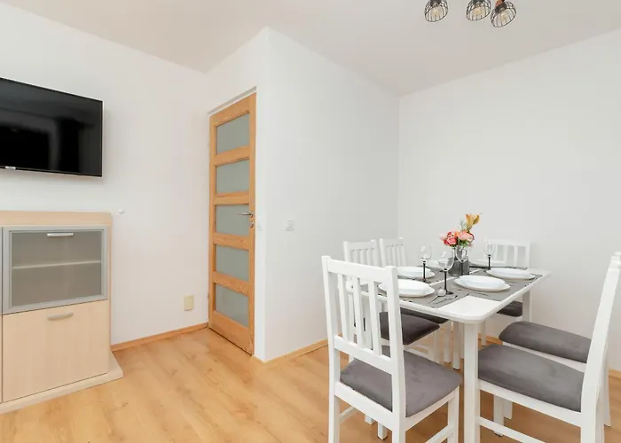 Stylowe Na Wybrzezu Niedaleko Plazy W Chlapowie By Renters Lägenhet *