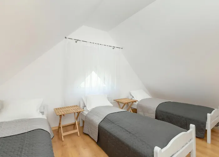 Stylowe Na Wybrzezu Niedaleko Plazy W Chlapowie By Renters