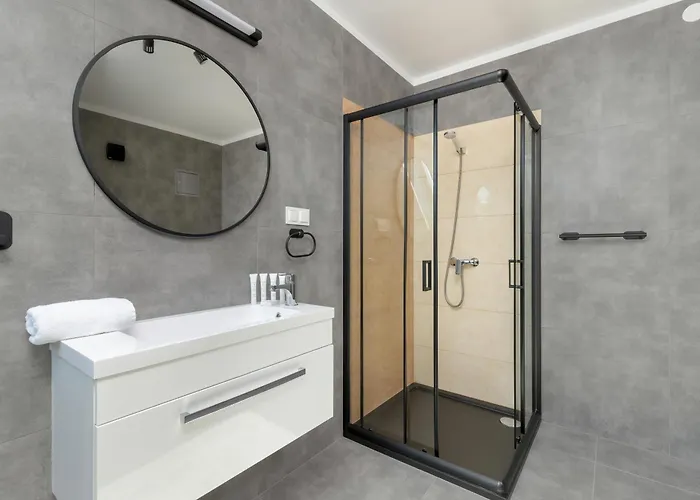 Stylowe Na Wybrzezu Niedaleko Plazy W Chlapowie By Renters Appartamento *