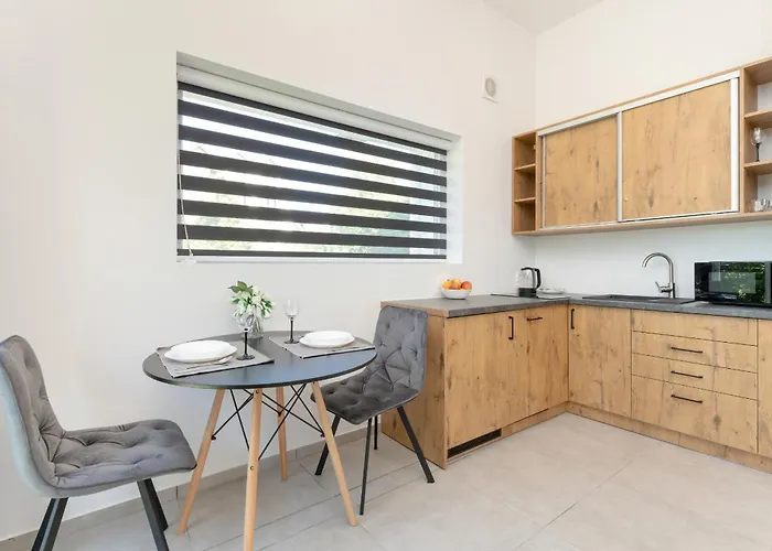 Stylowe Na Wybrzezu Niedaleko Plazy W Chlapowie By Renters Appartamento